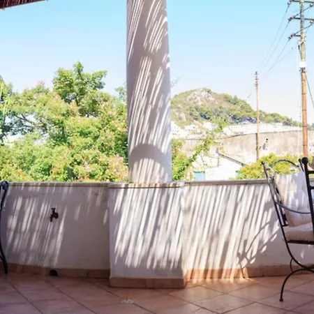 Апартаменты Casa La Rosa Капри