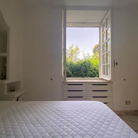 Casa La Rosa Апартаменты Капри