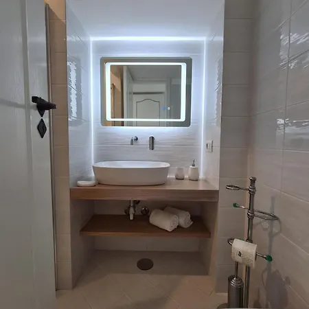 Апартаменты Casa La Rosa Капри