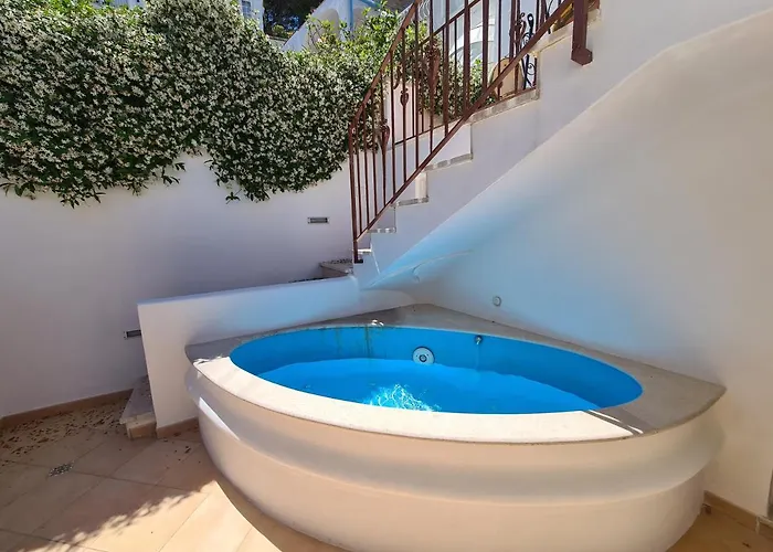 Casa La Rosa Lägenhet Capri