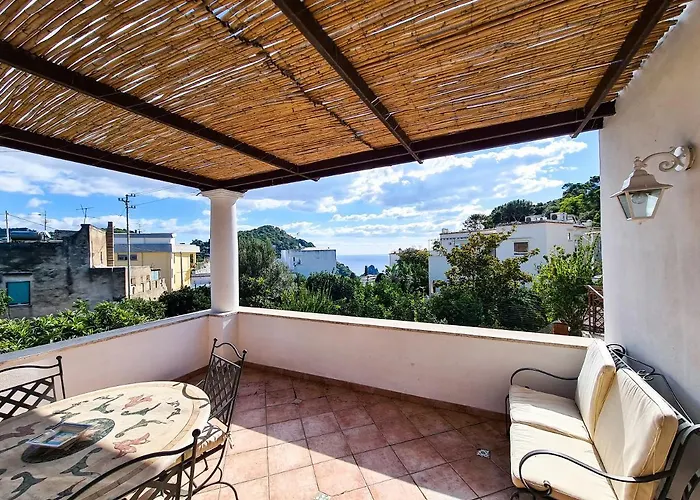 Lägenhet Casa La Rosa Capri